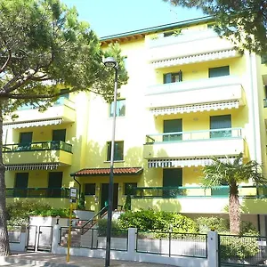 residence-pineta.hotelinveneto.com/